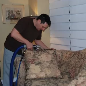 Couch Cleaning / Nettoyage canapé